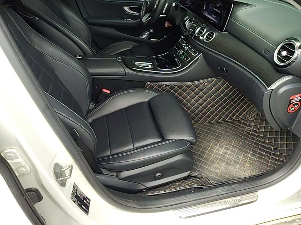 Mercedes-Benz E-Class, 2020 25