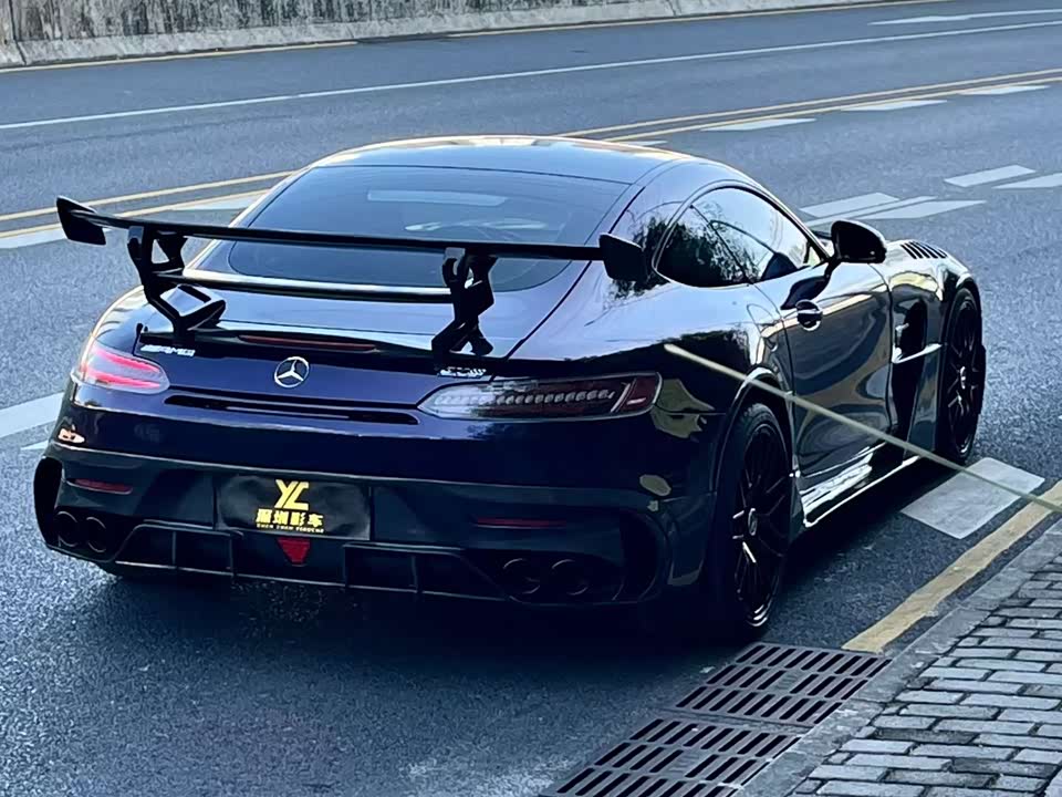 Mercedes-Benz AMG GT