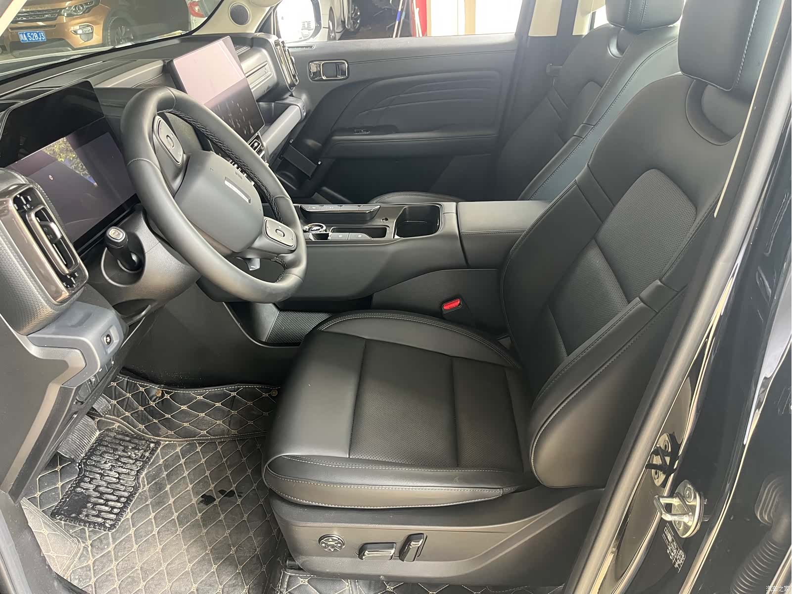 Haval Raptor, 2025 11