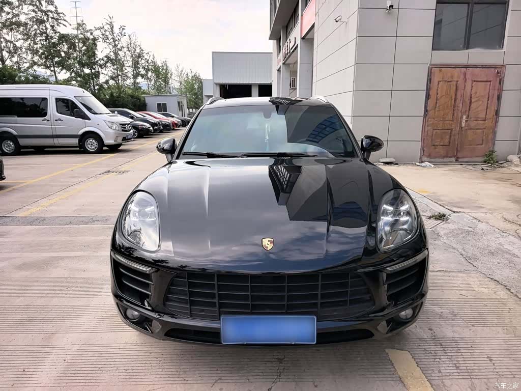 Porsche Macan, 2015 все фото