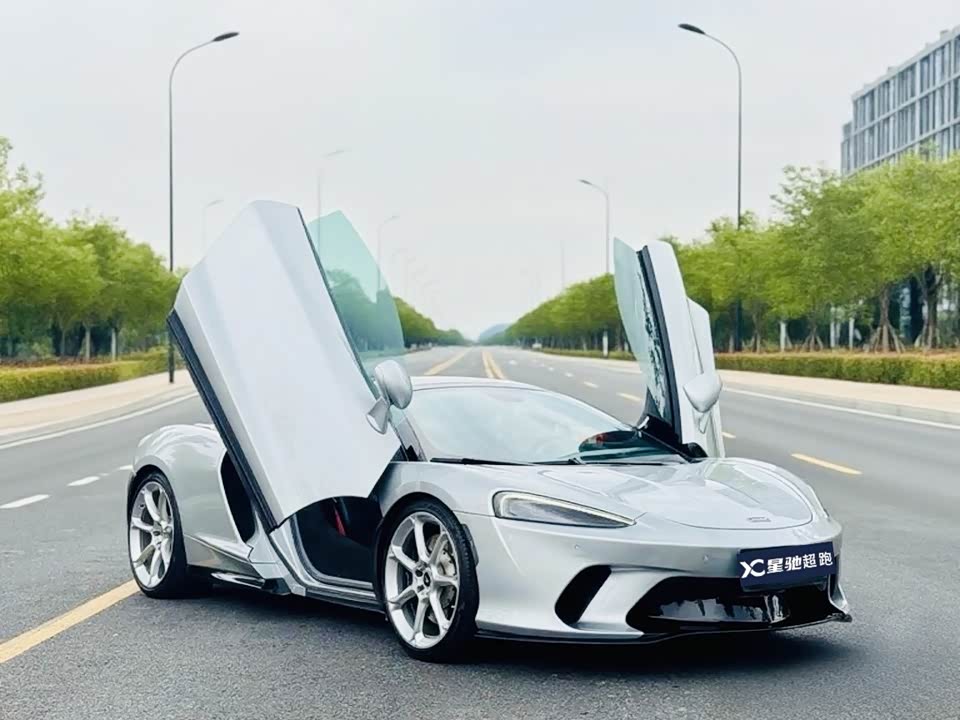 McLaren GT McLaren GT