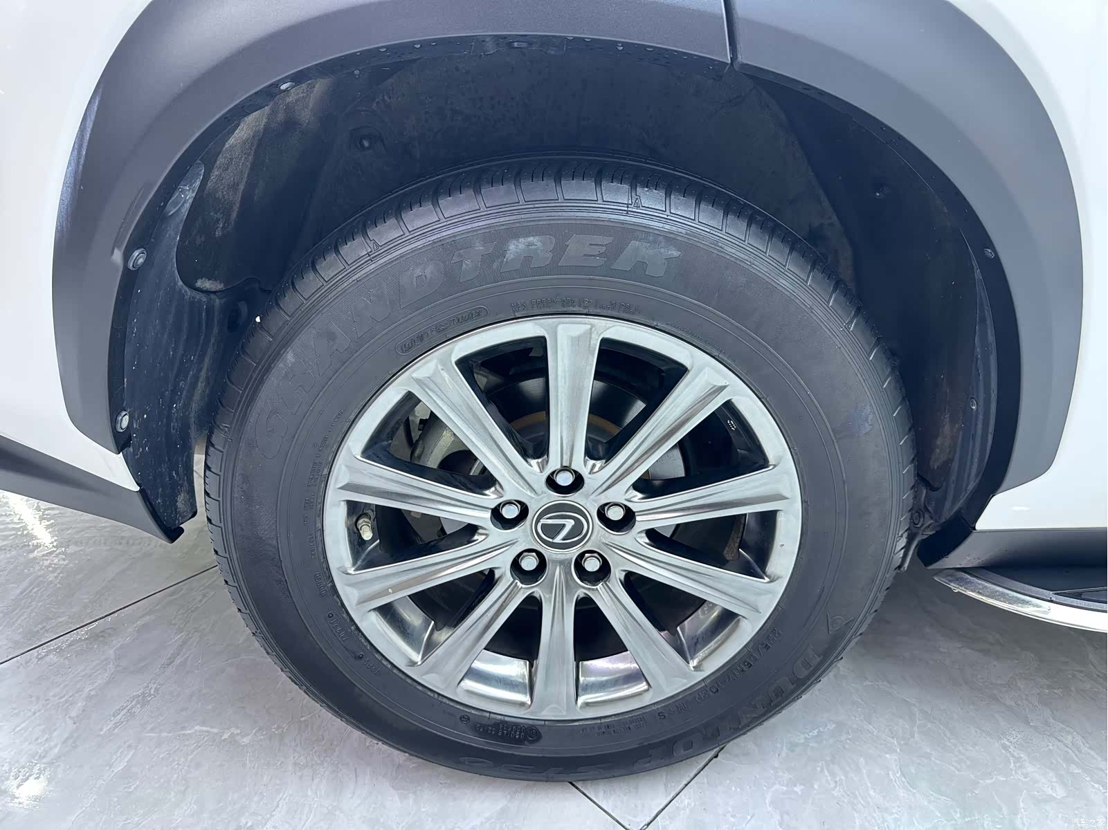 Lexus NX, 2021 23