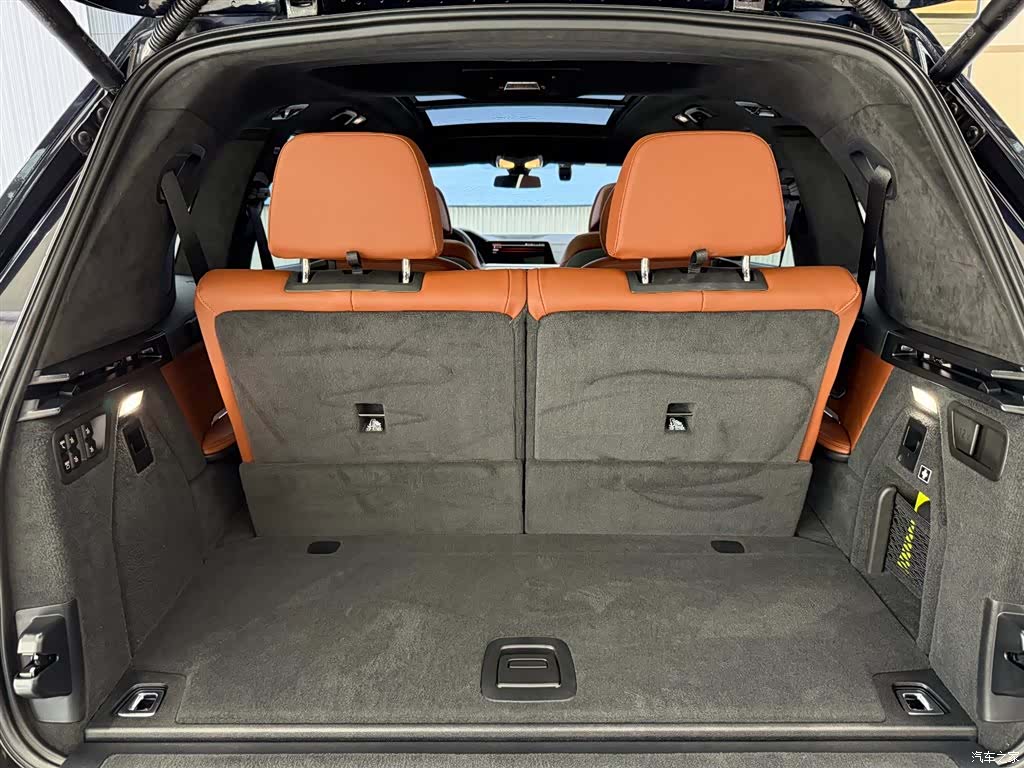 BMW X7, 2022 11