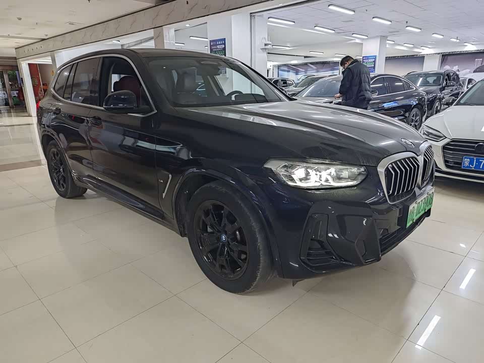 BMW iX3