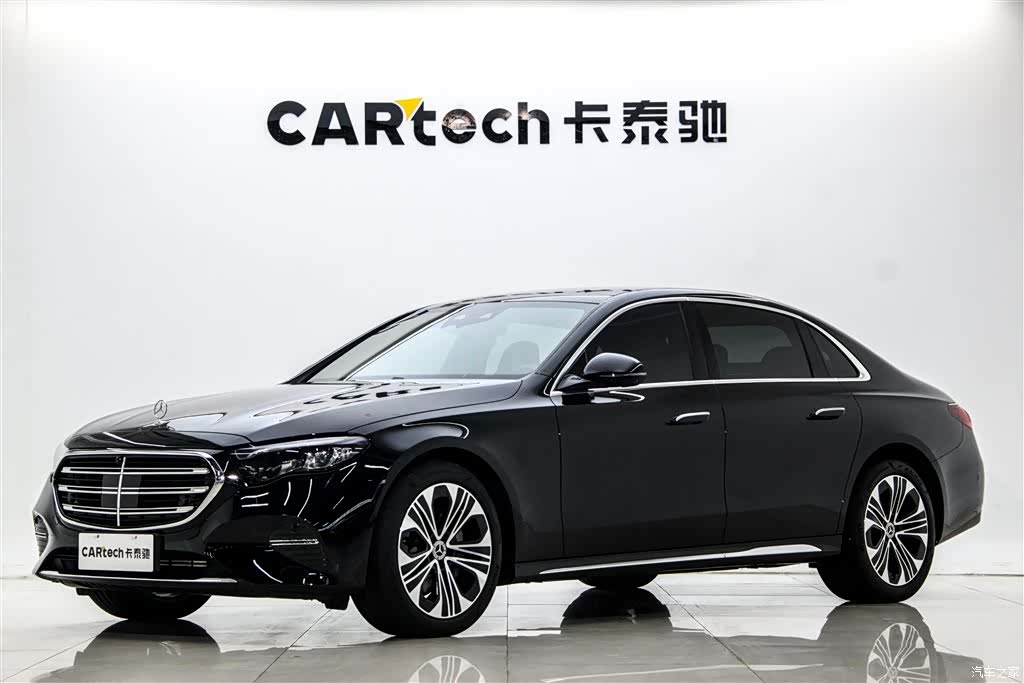 Mercedes-Benz E-Class, 2025 1