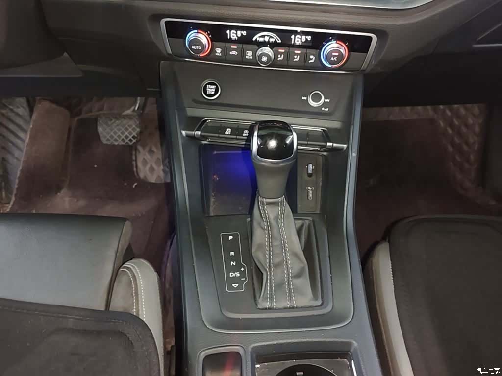 Audi Q3, 2022 14
