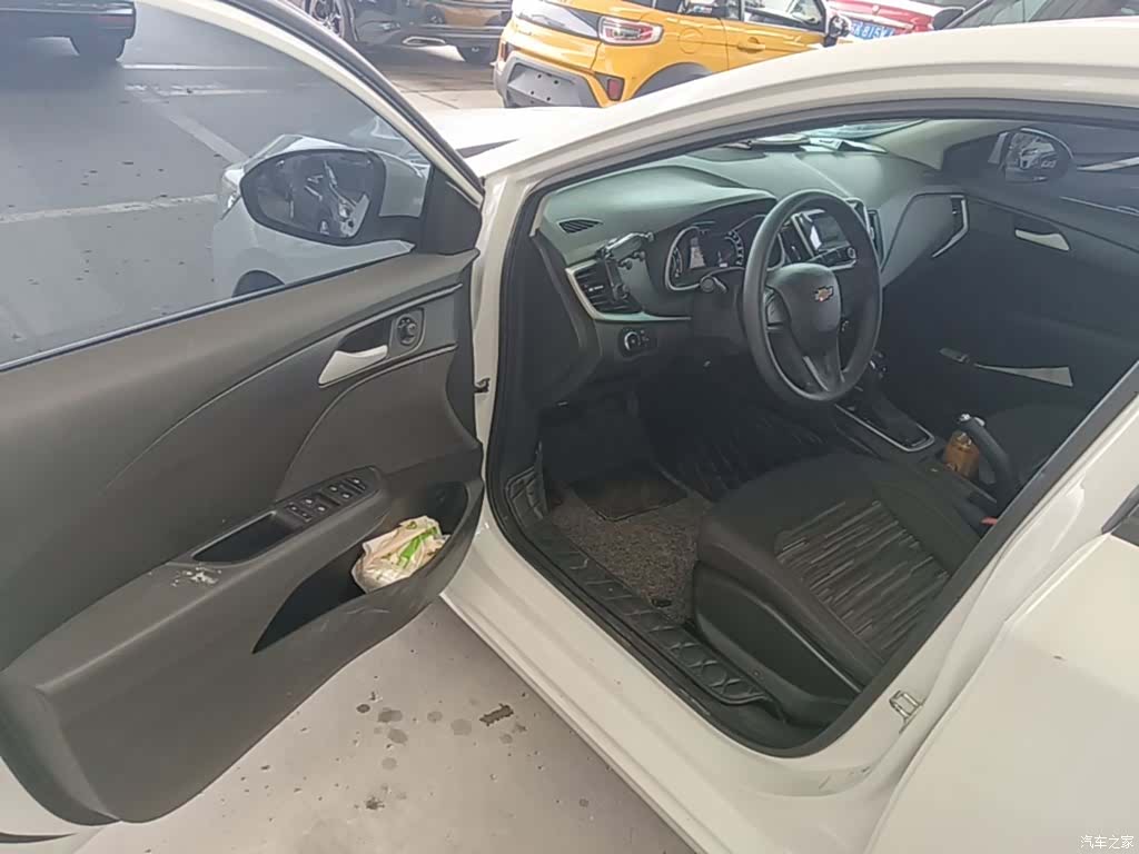 Chevrolet 320, 2018 16