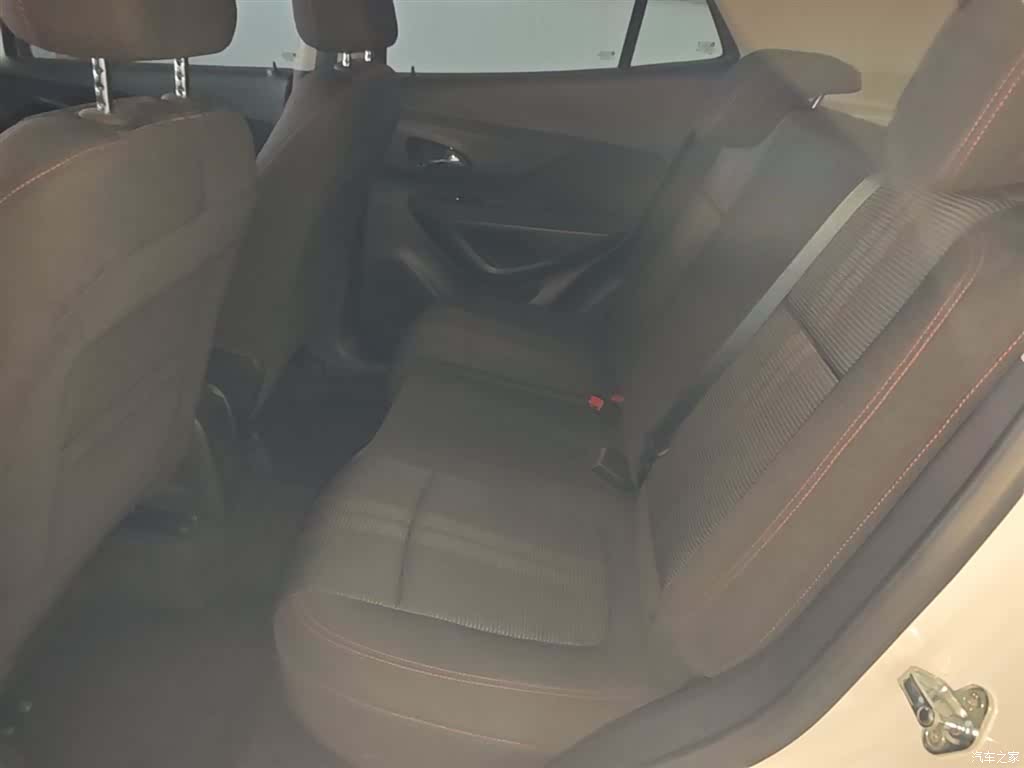 Buick Encore, 2017 17