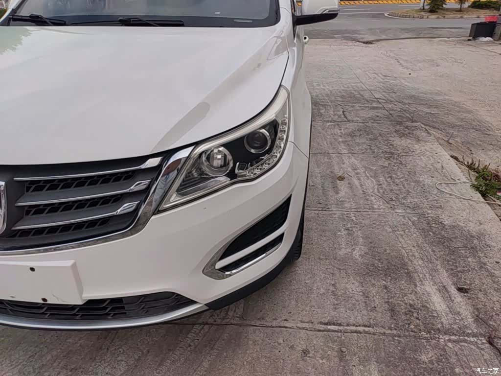 Wuling 560, 2017 24