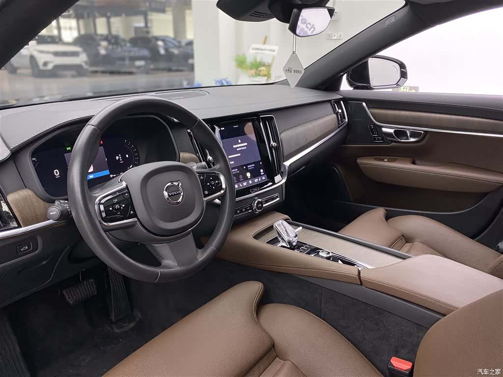 Volvo S90, 2022 6