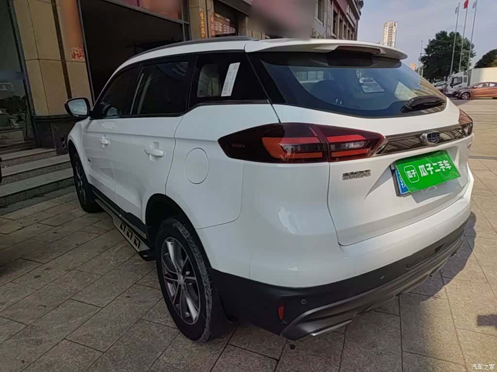 Geely Boyue, 2018 все фото