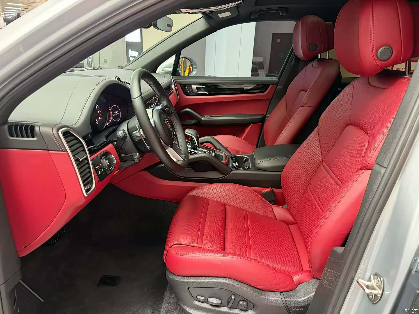 Porsche Cayenne, 2022 8