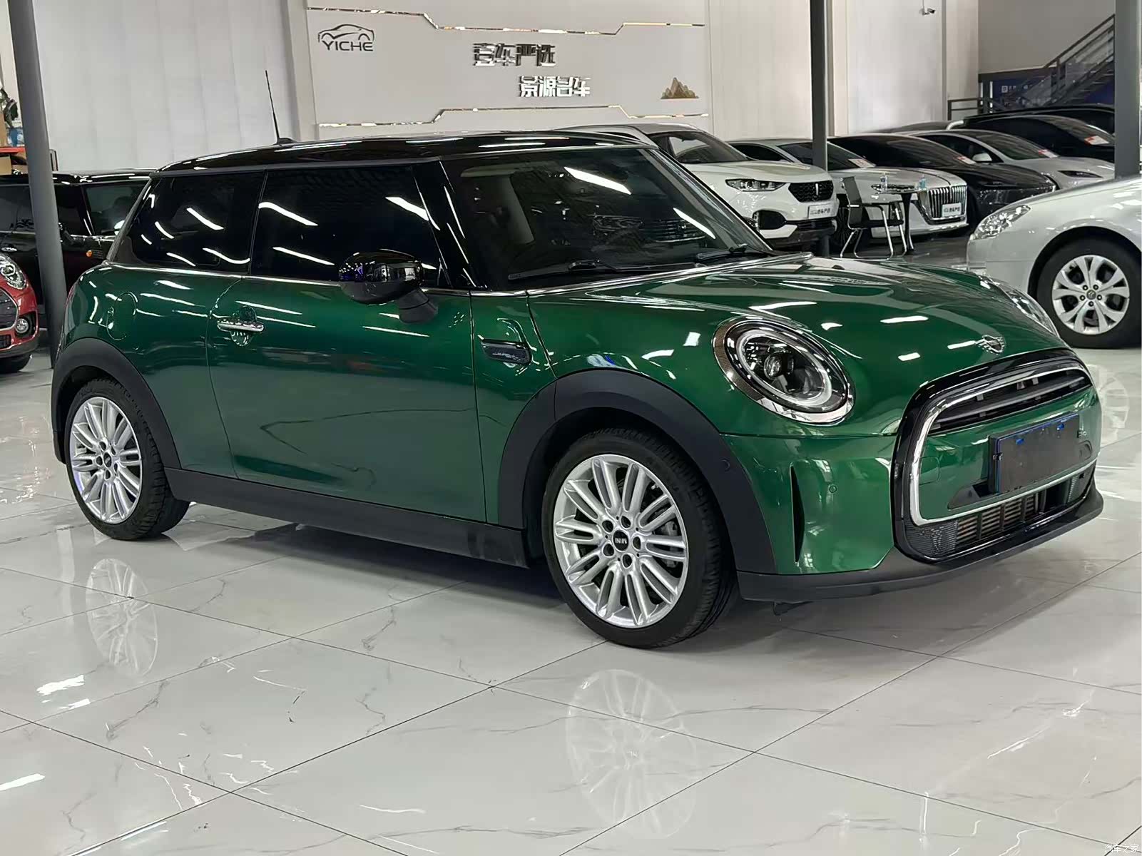 Mini Cooper, 2021 3