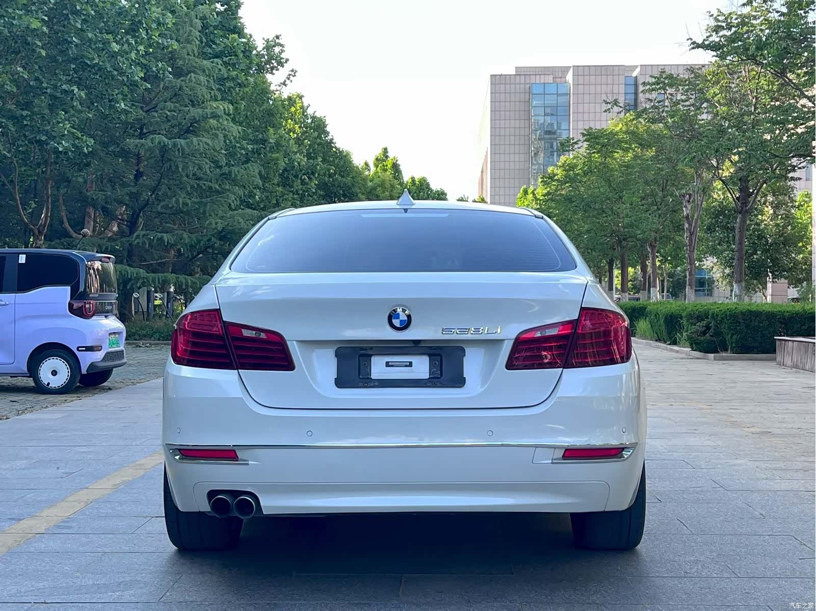 BMW 5 Series, 2017 все фото