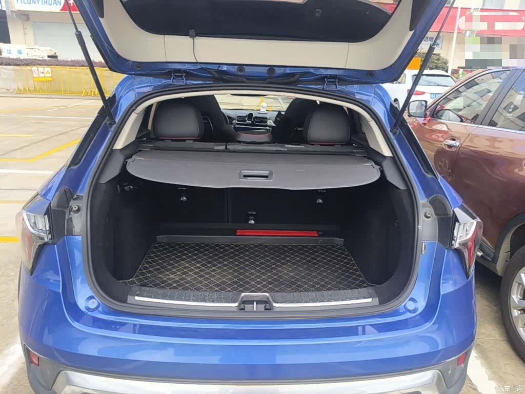 Lynk & Co 01, 2019 19