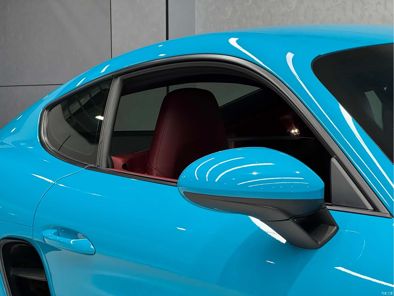 Porsche Cayman, 2019 10