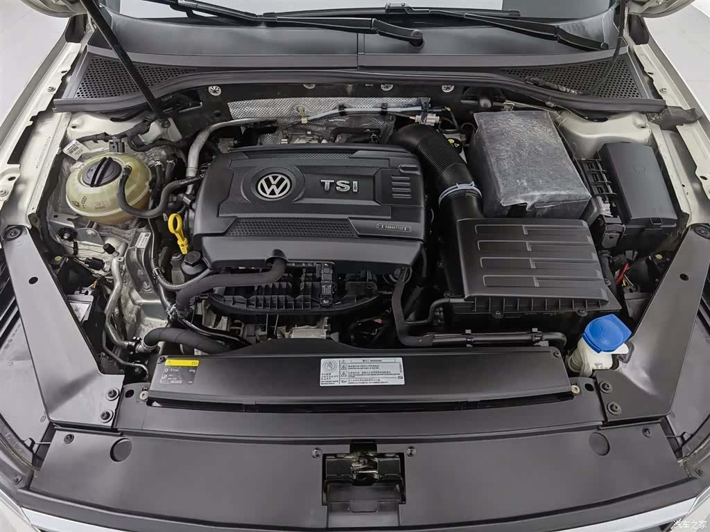 Volkswagen Magotan, 2017 6