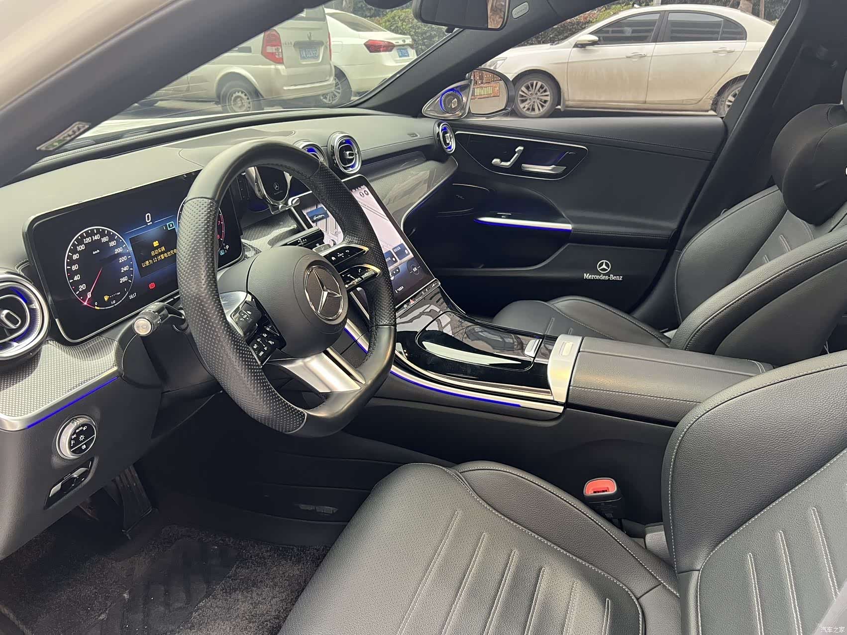 Mercedes-Benz C-Class, 2023 4