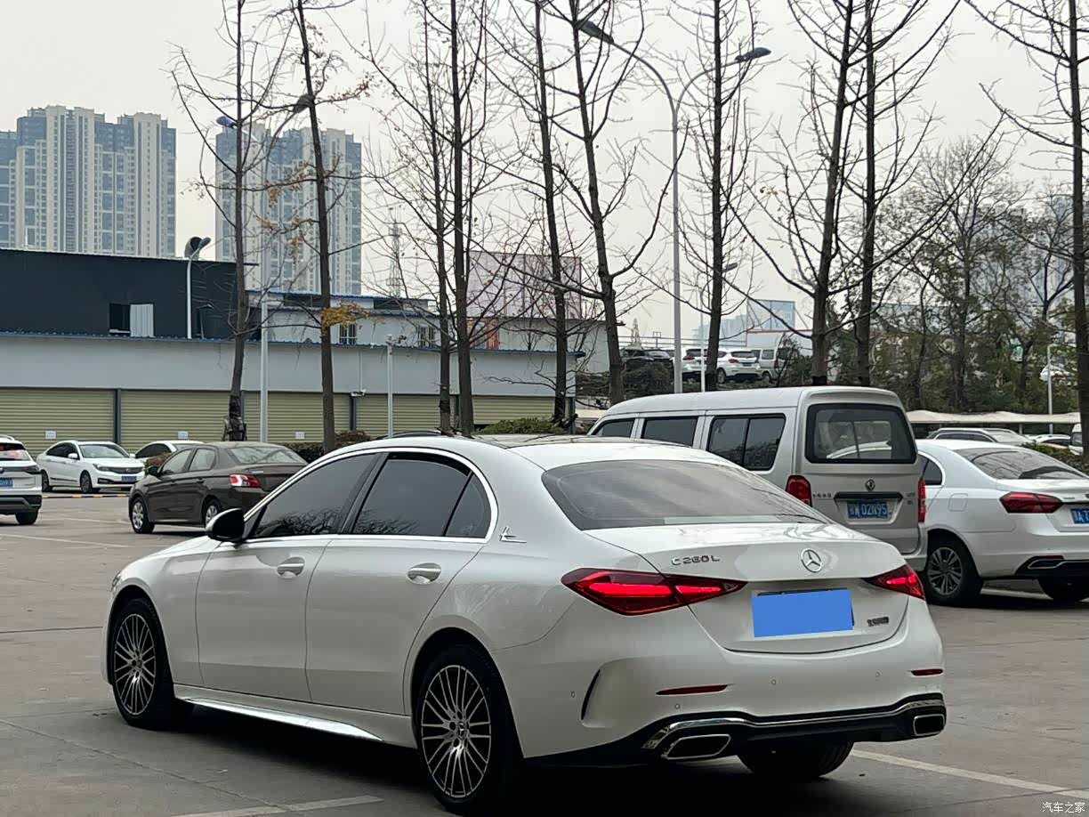 Mercedes-Benz C-Class, 2023 9