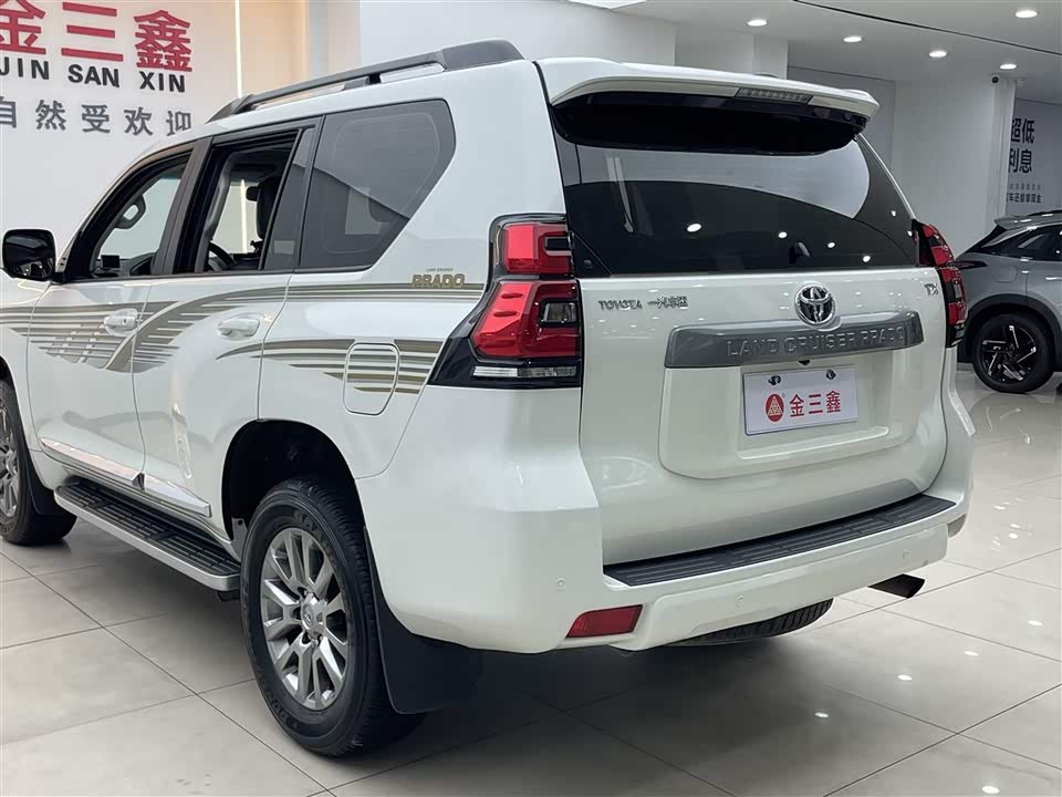 Toyota Prado