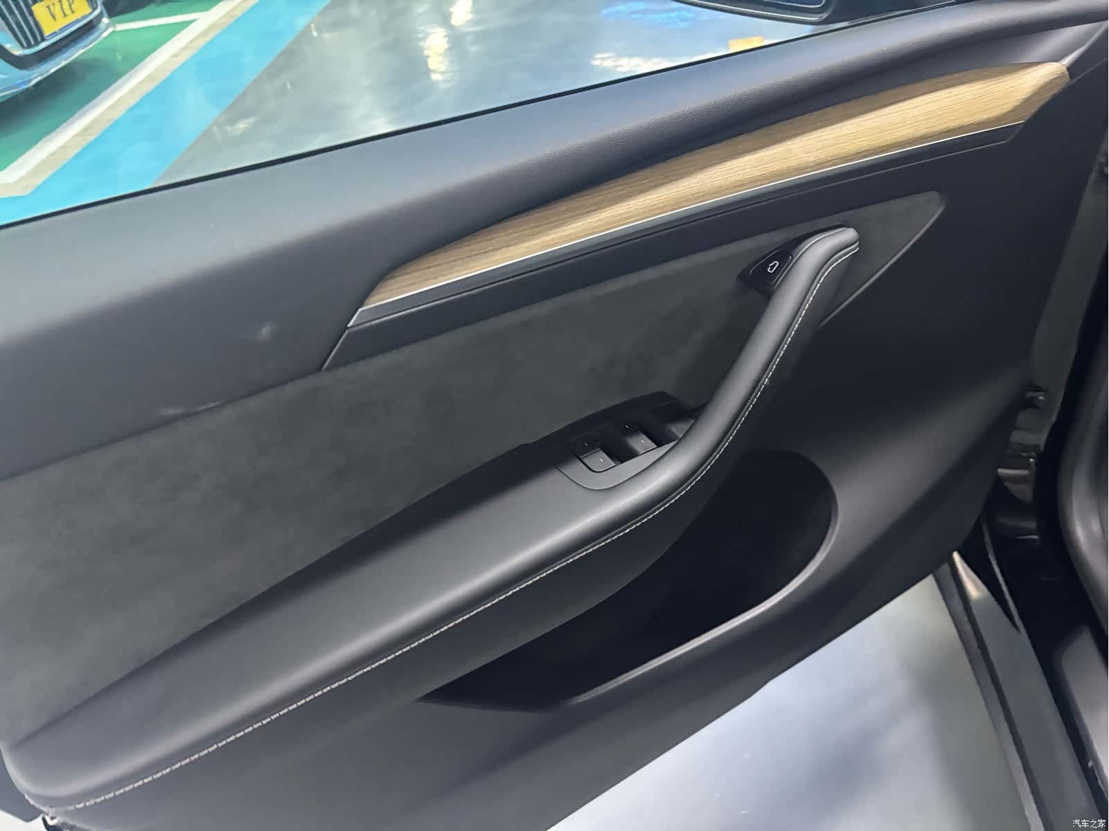 Tesla Model Y, 2023 все фото