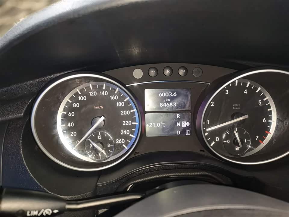 Mercedes-Benz R-class