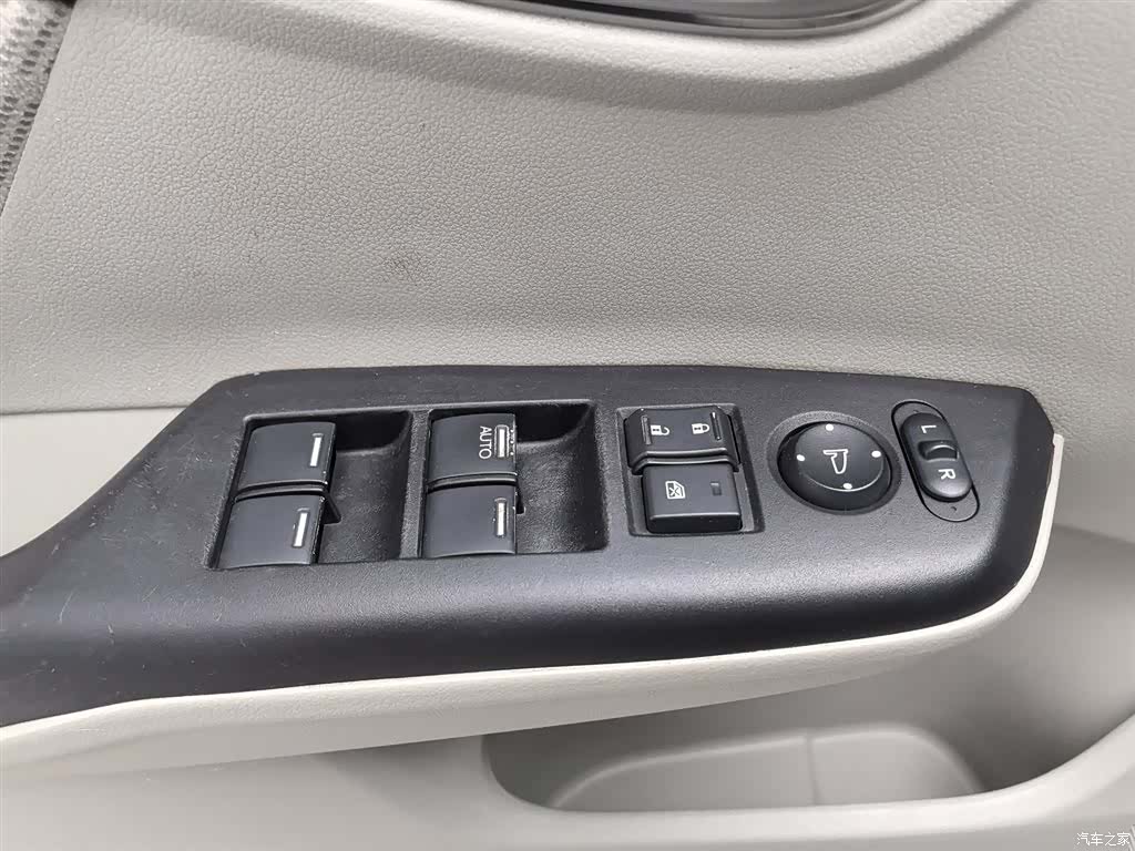 Honda Civic, 2012 9