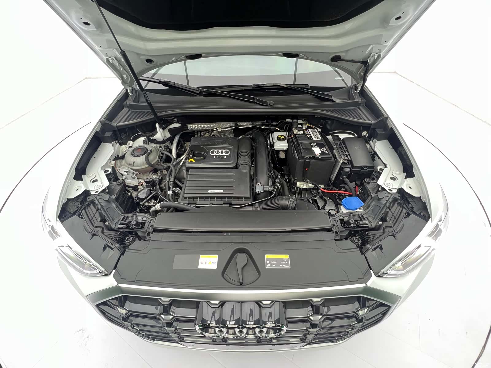 Audi Q3, 2022 8