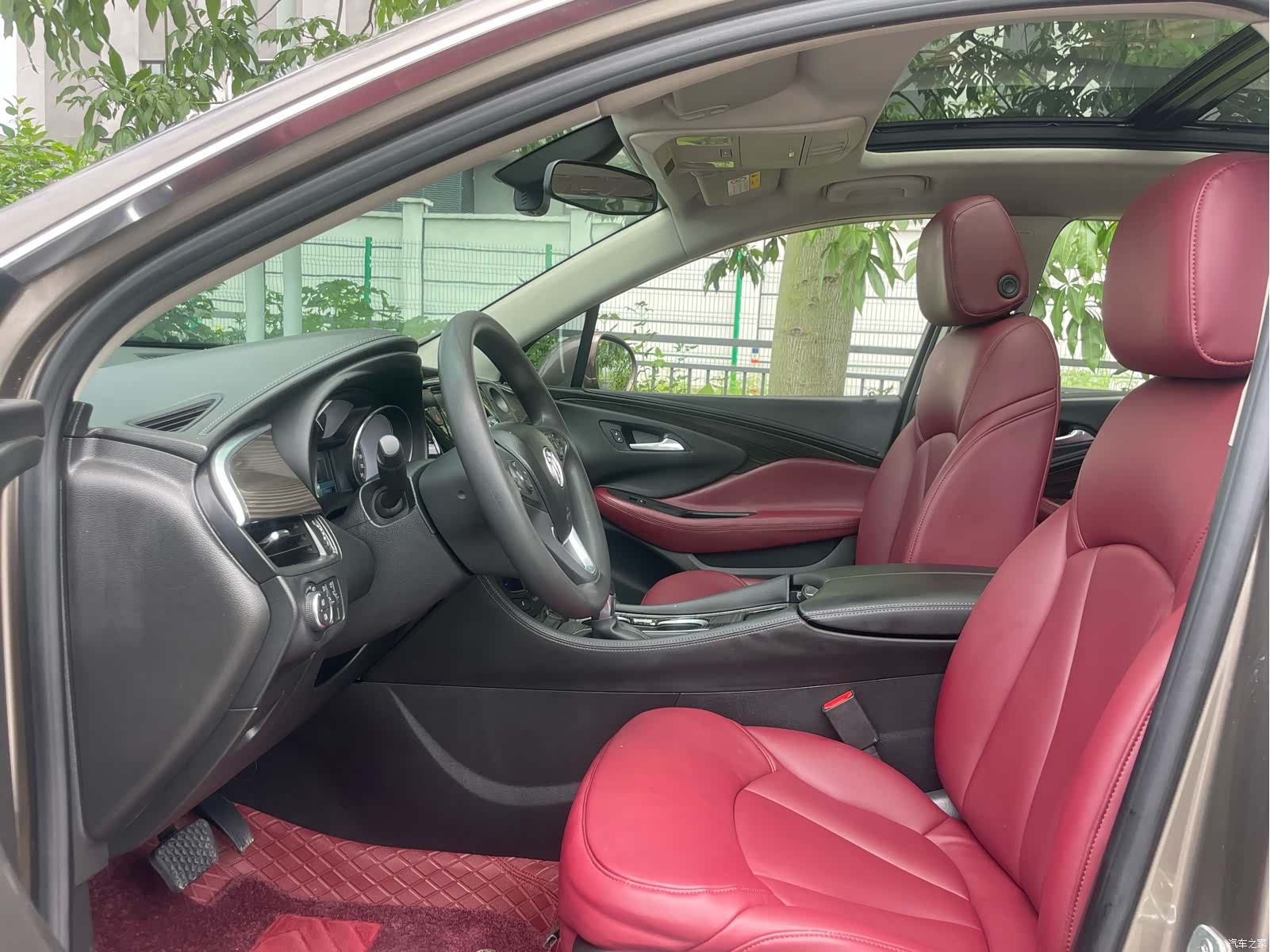 Buick Envision Plus, 2019 8