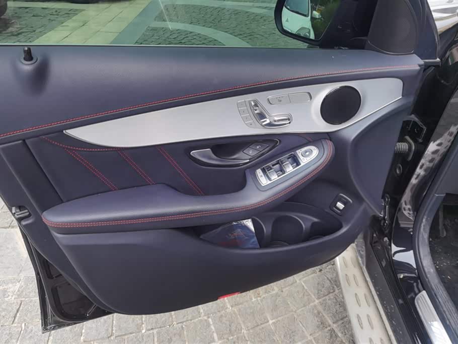 Mercedes-Benz GLC AMG