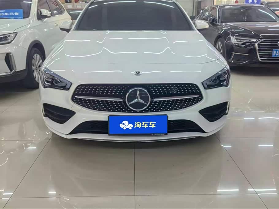Mercedes-Benz CLA