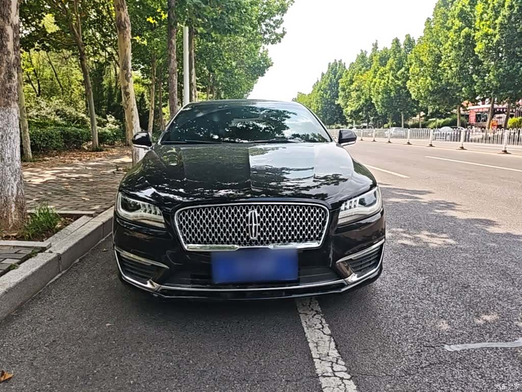 Lincoln MKZ, 2017 3
