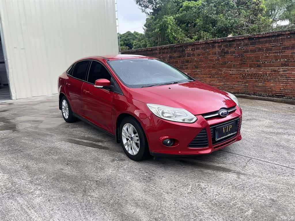 Ford Focus, 2014 3