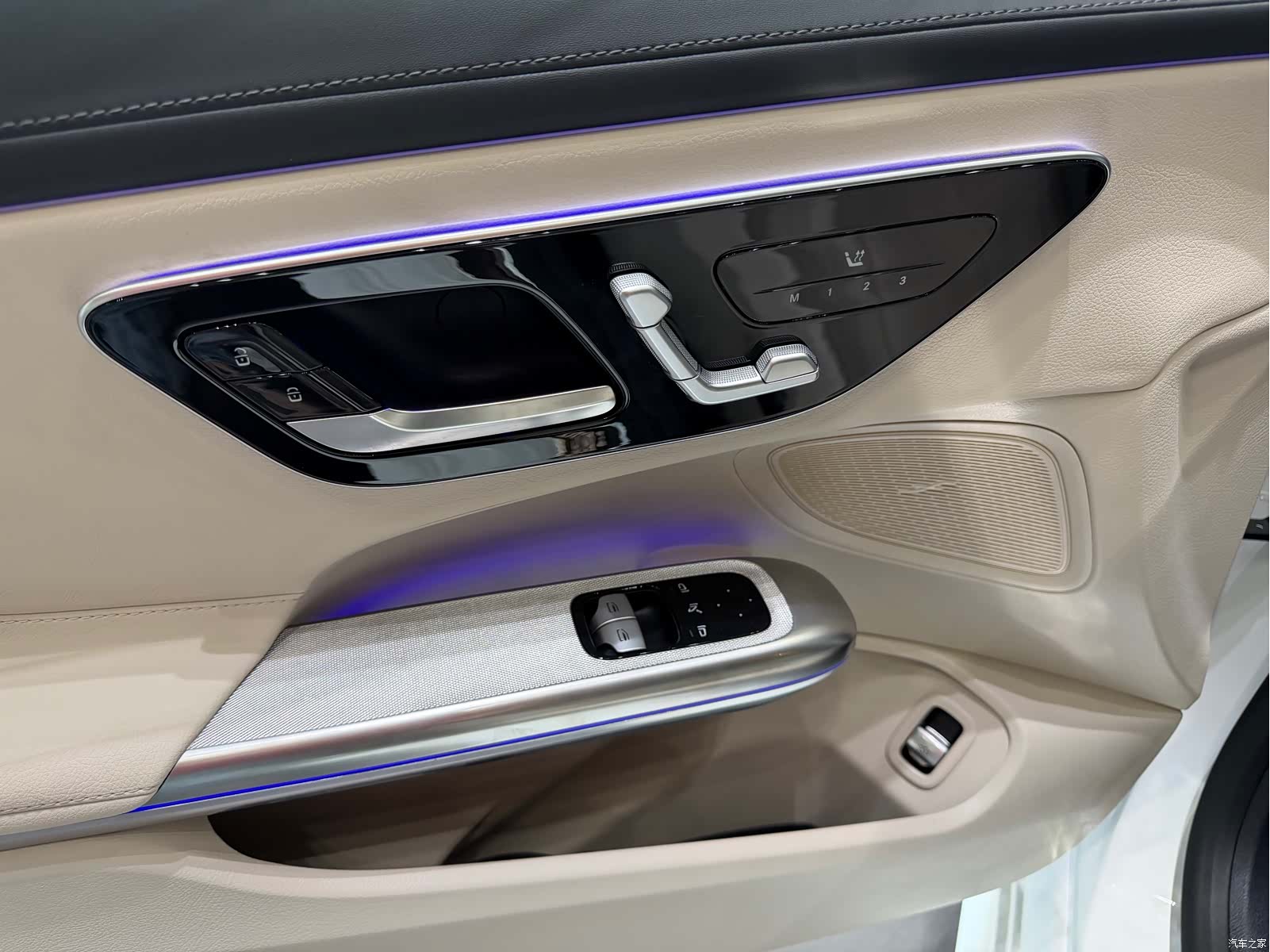 Mercedes-Benz CLE, 2025 15