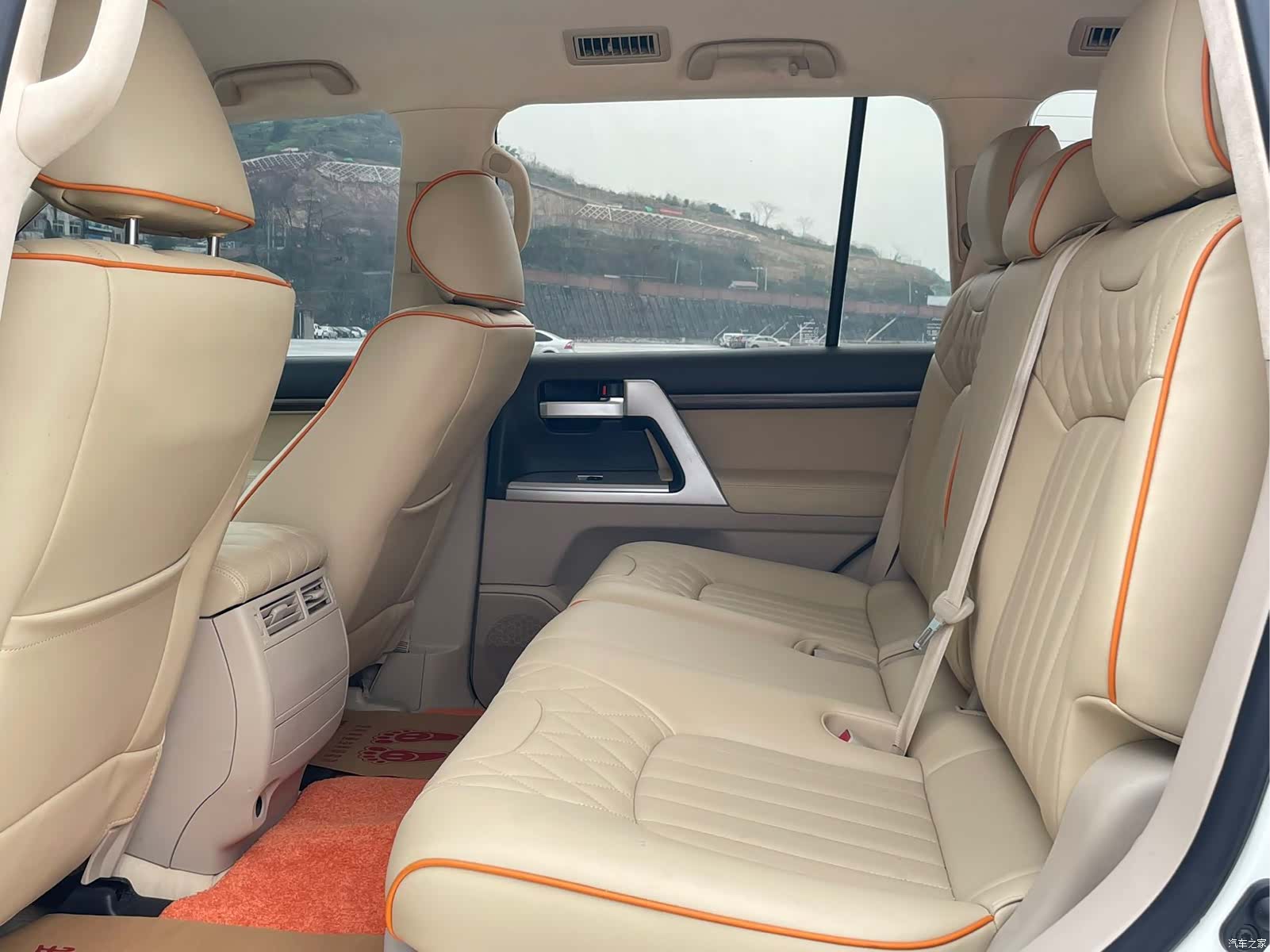 Toyota Land Cruiser, 2020 все фото