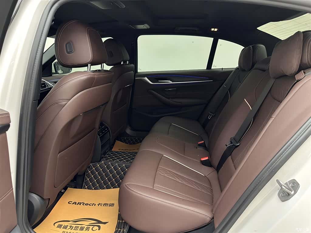 BMW 5 Series, 2022 9
