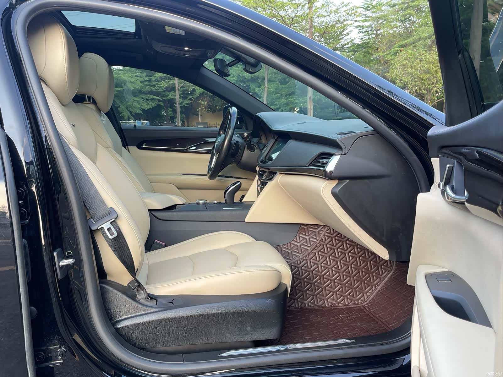Cadillac CT6, 2021 14