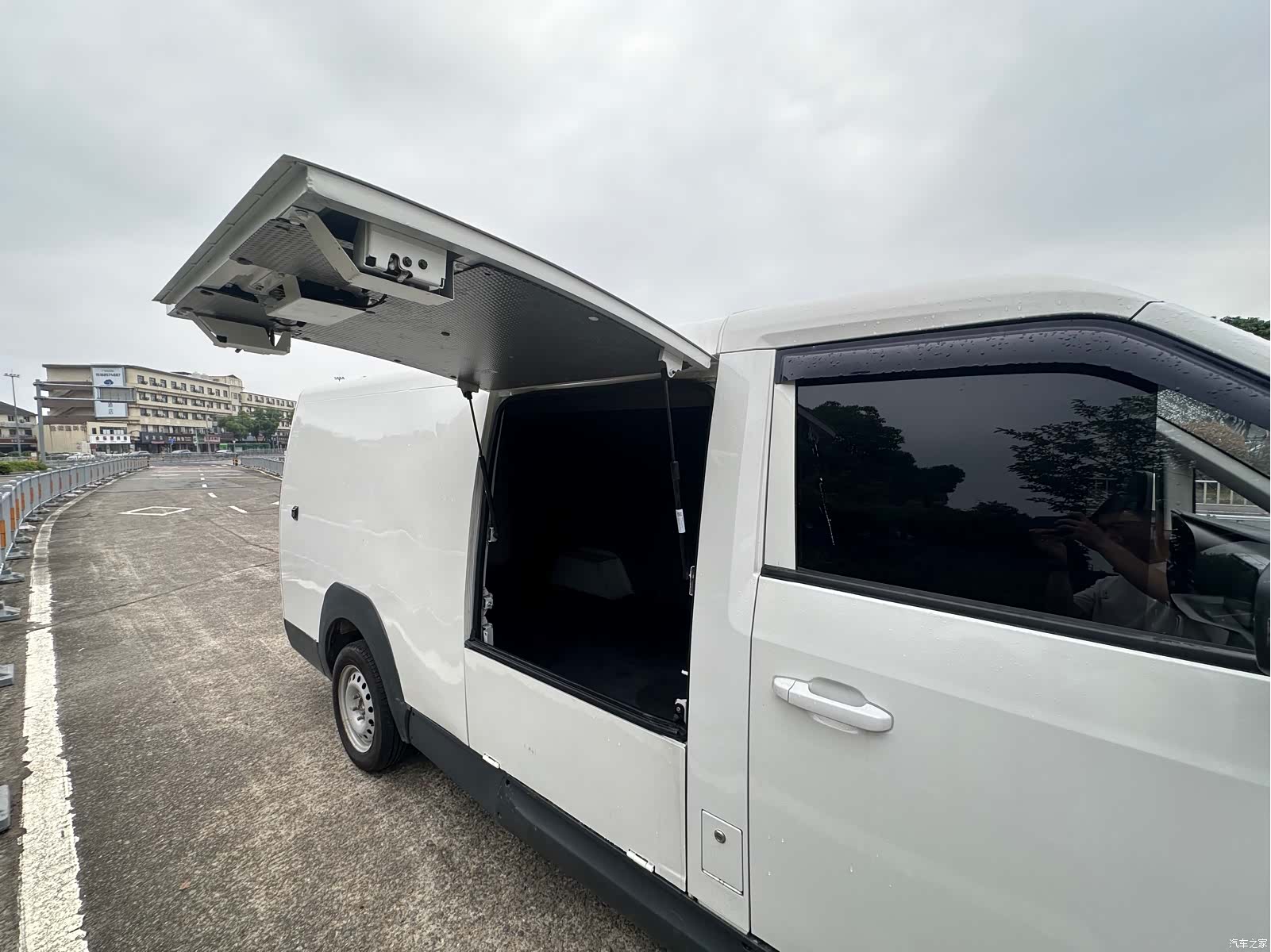 Foton E7, 2023 13