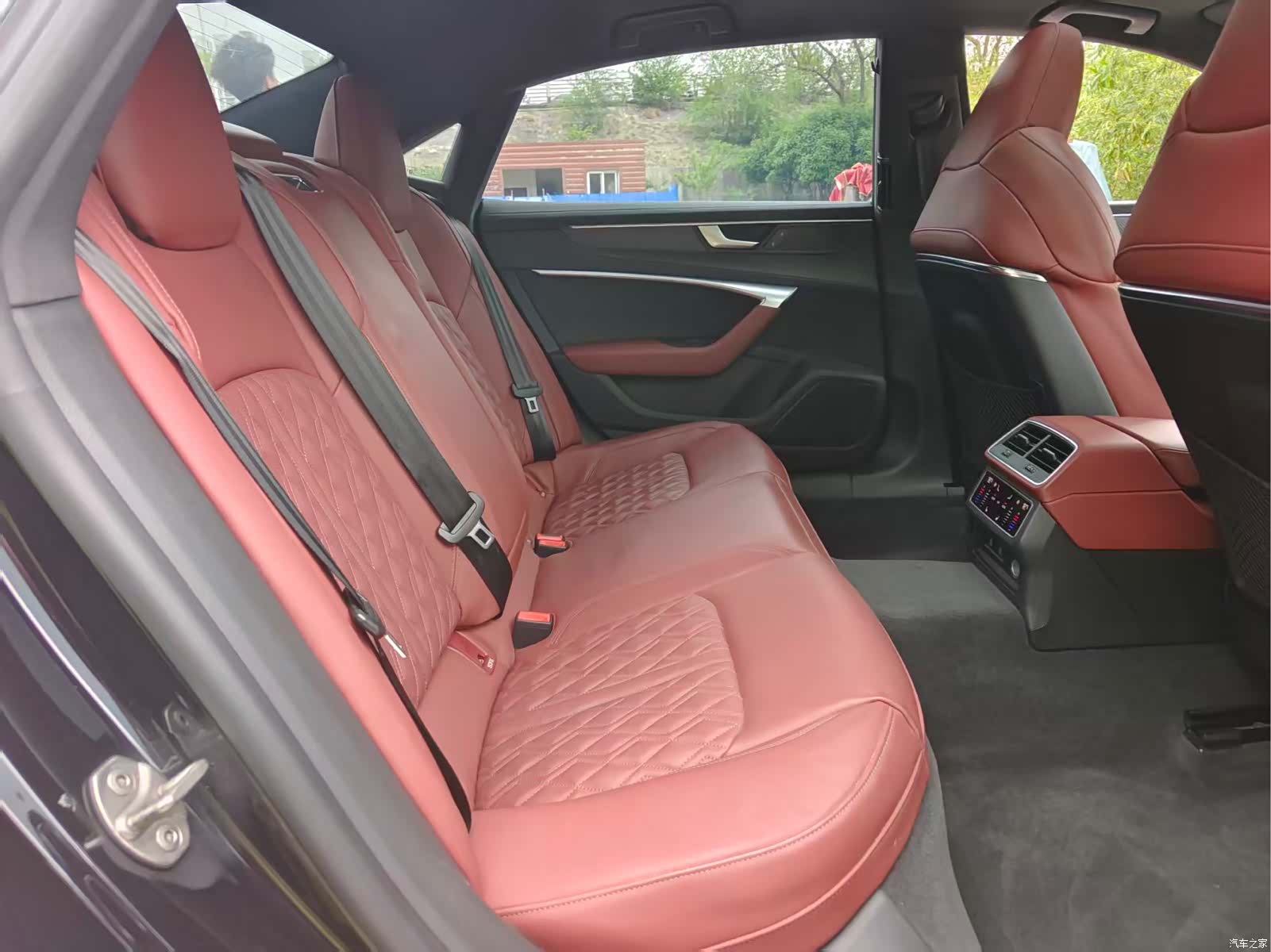 Audi A7L, 2023 18