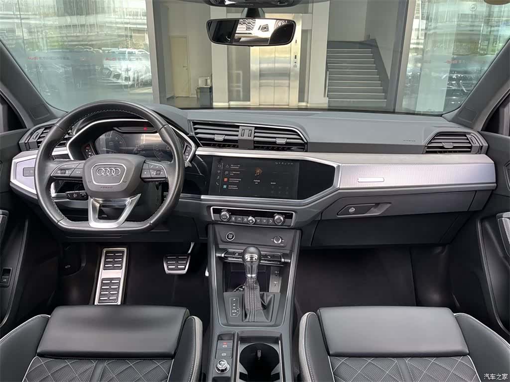 Audi Q3, 2024 6
