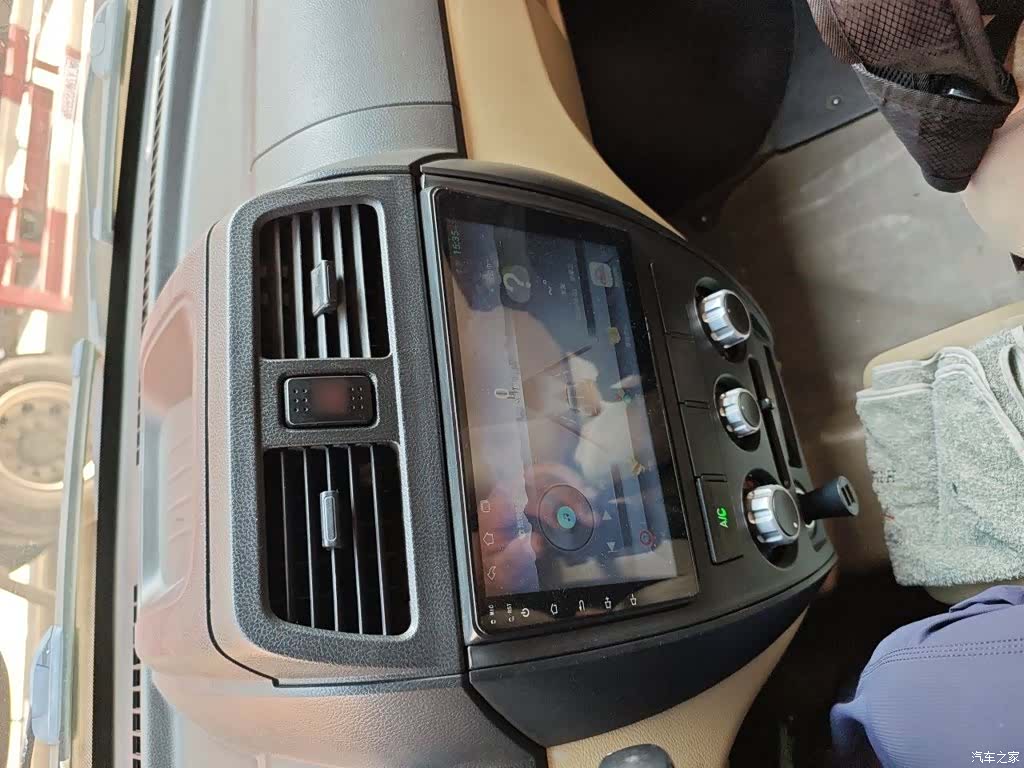 DongFeng C35, 2021 6