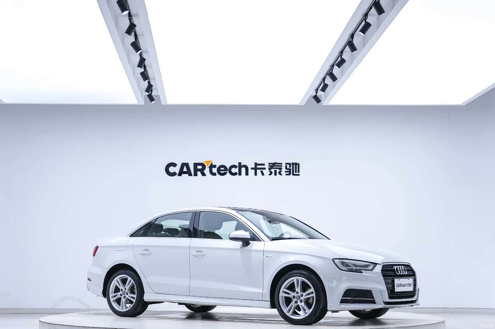Audi A3, 2019 все фото
