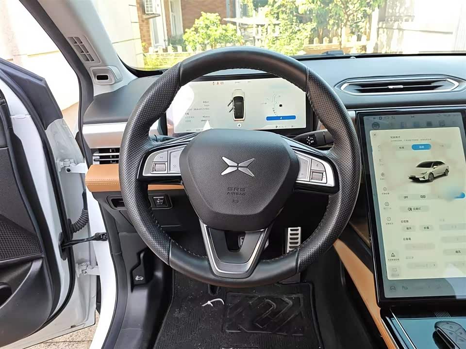 XPENG P5