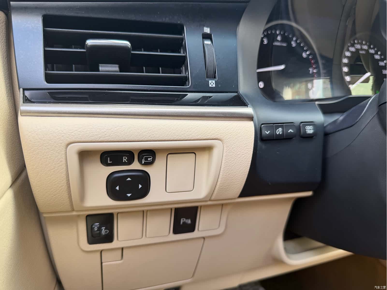 Lexus ES, 2013 13
