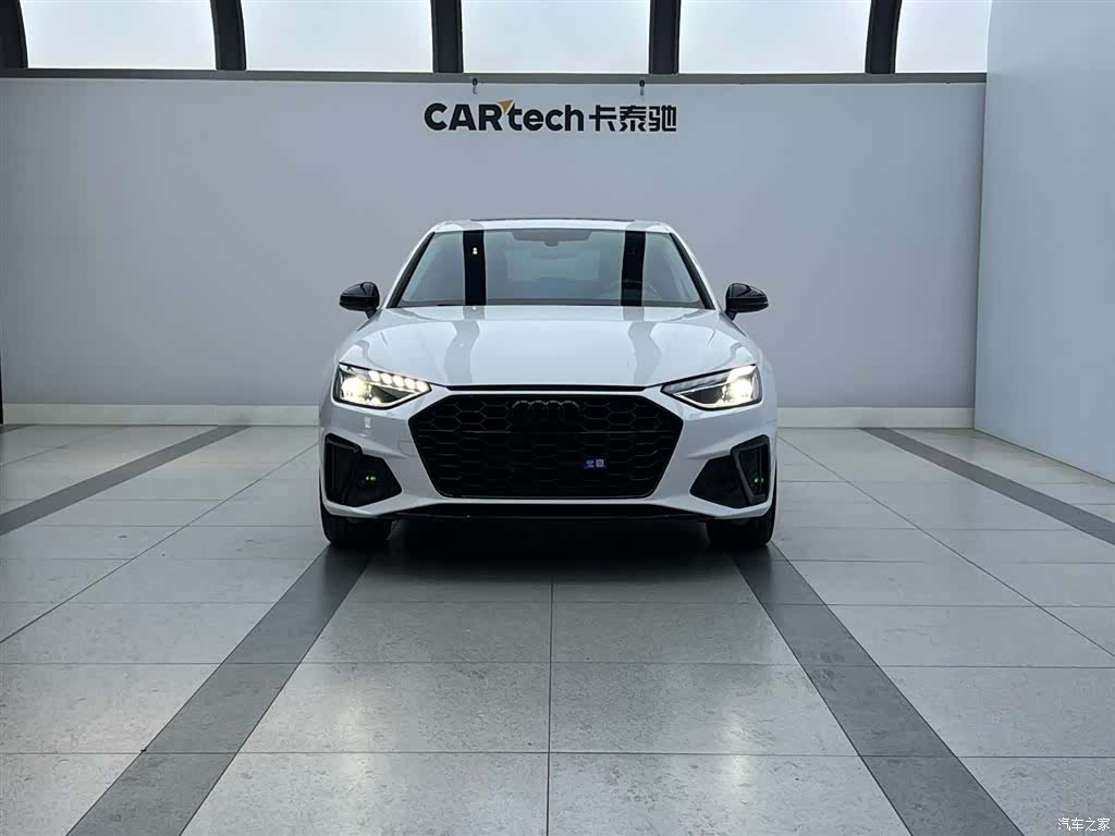 Audi A4L, 2022 2
