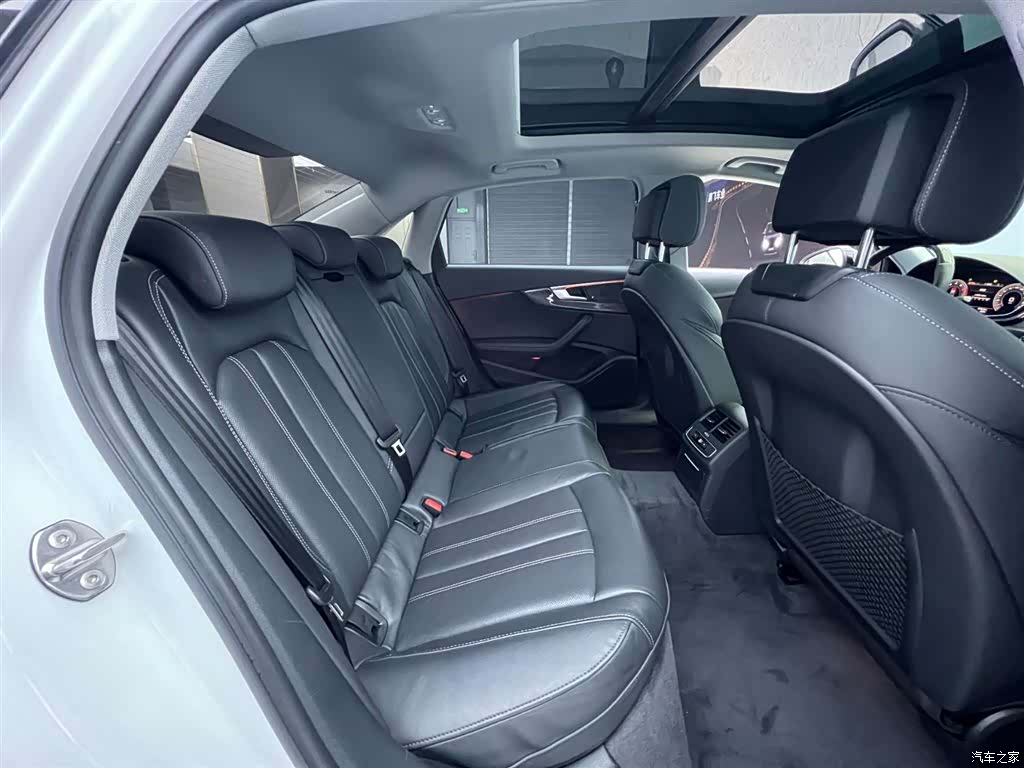 Audi A4L, 2022 19