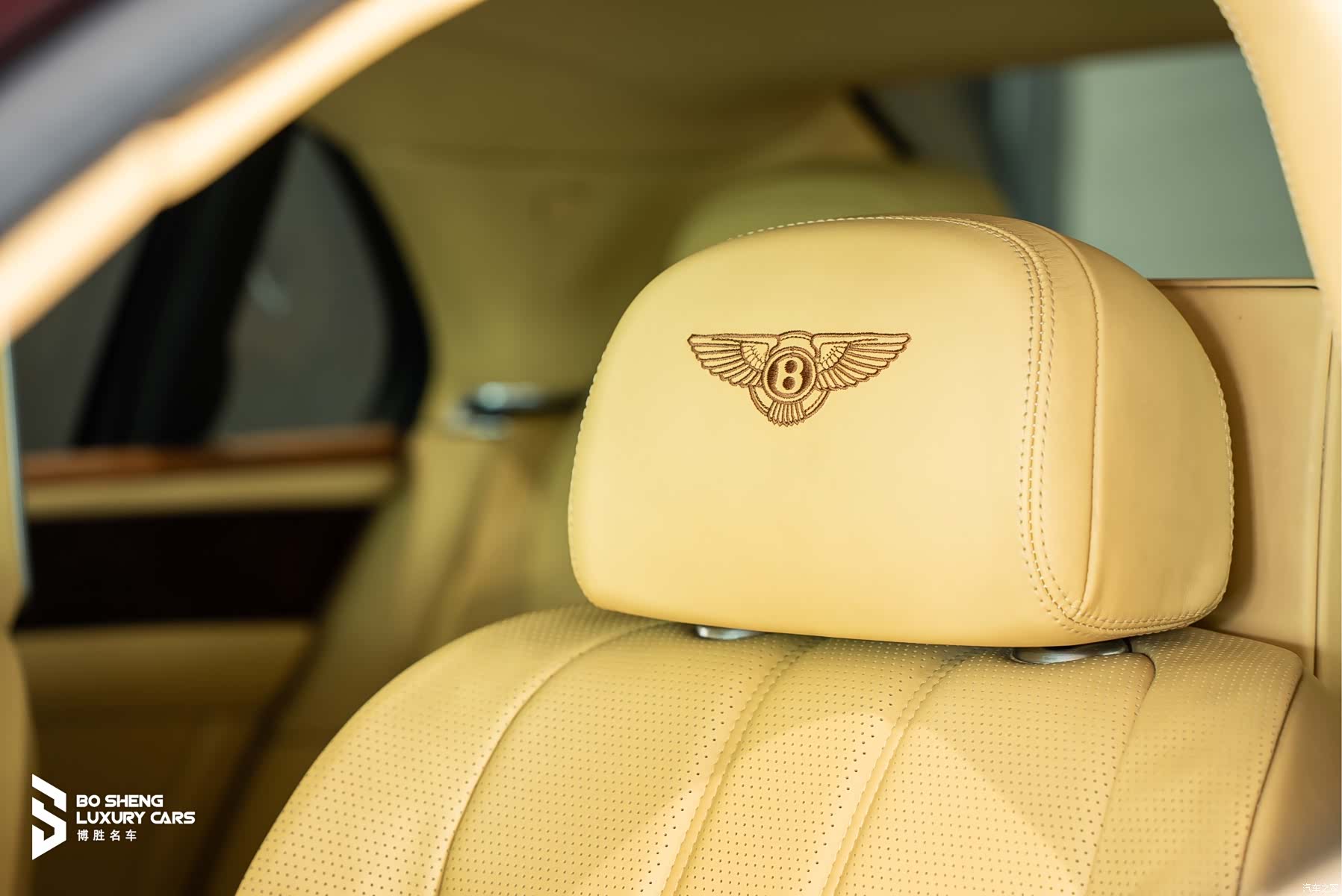 Bentley Flying Spur, 2016 12