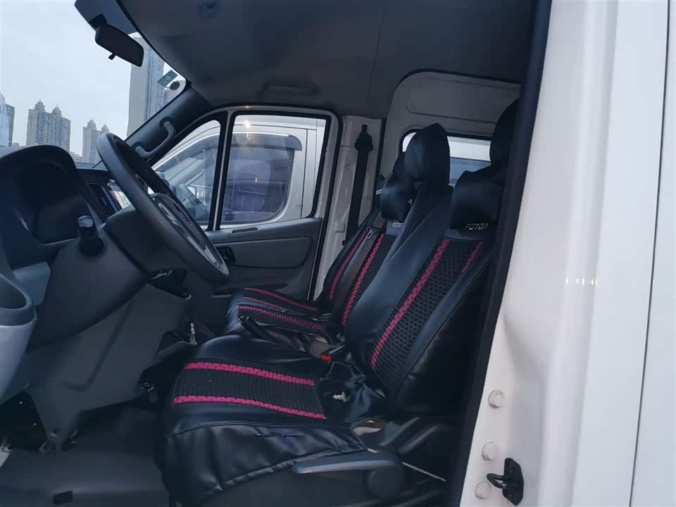 Foton Tuano Foton Tuano