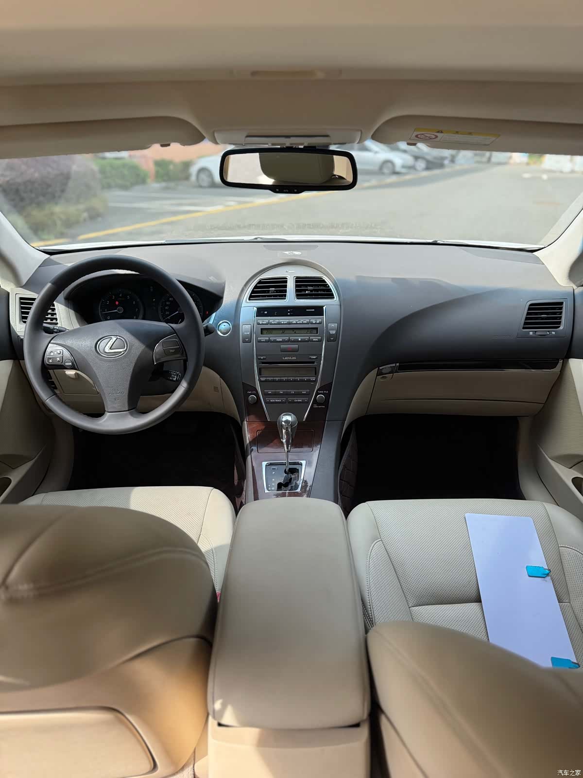 Lexus ES, 2010 6