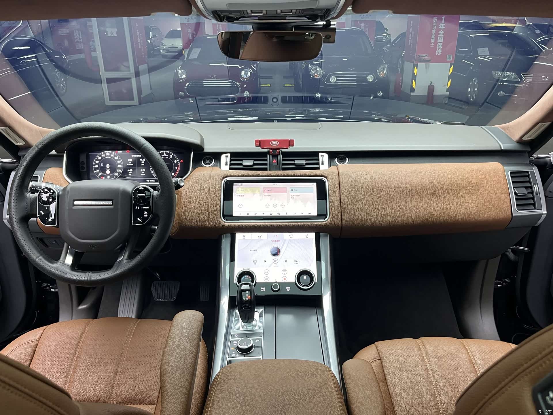 Land Rover Range Rover, 2019 18